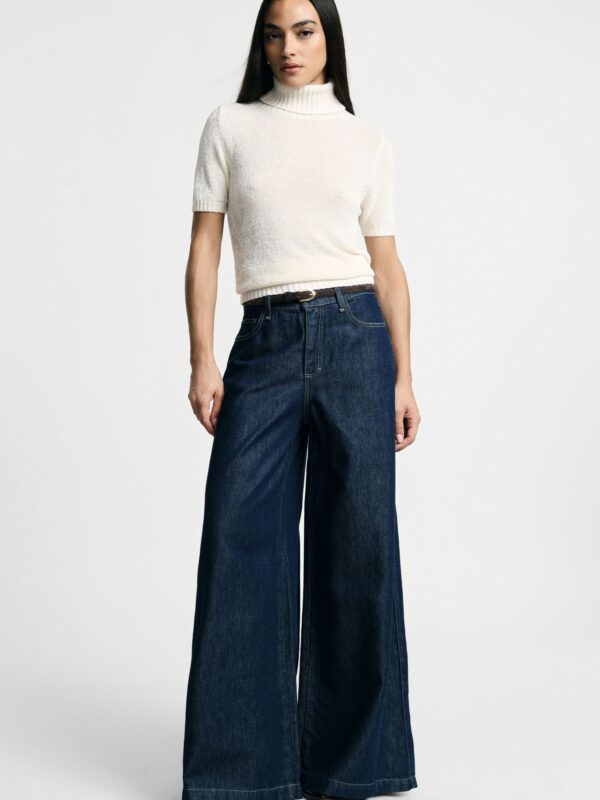 Wide Flare Jeans
