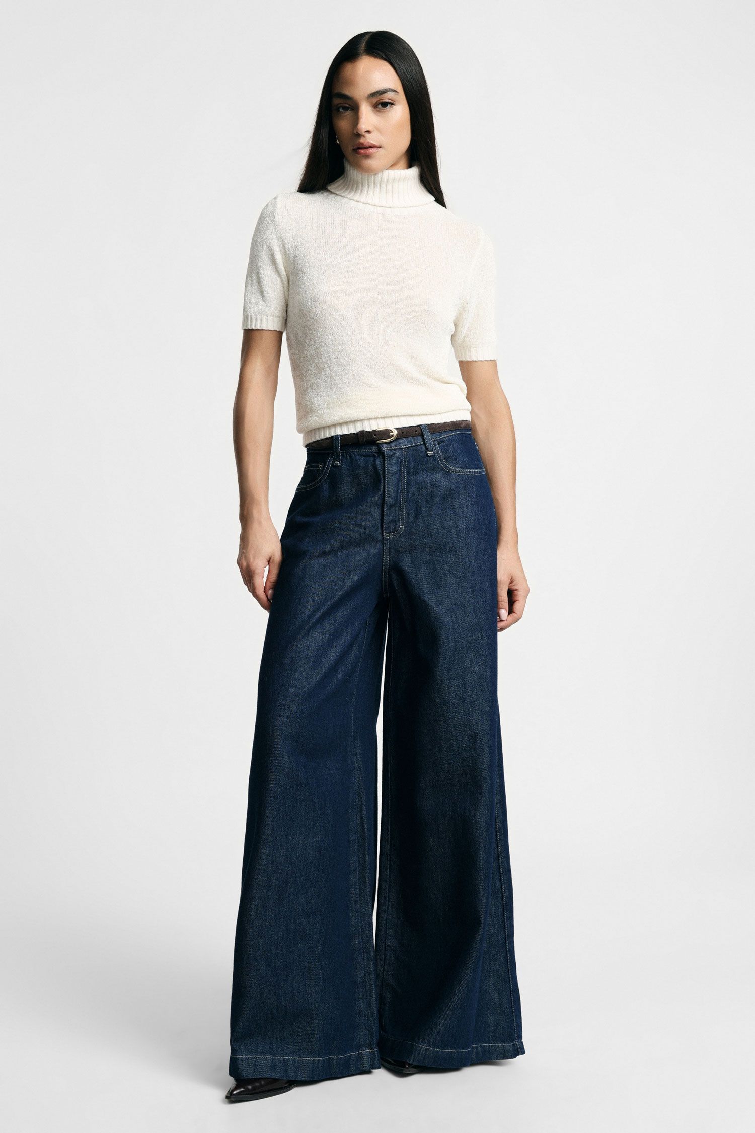 Wide Flare Jeans