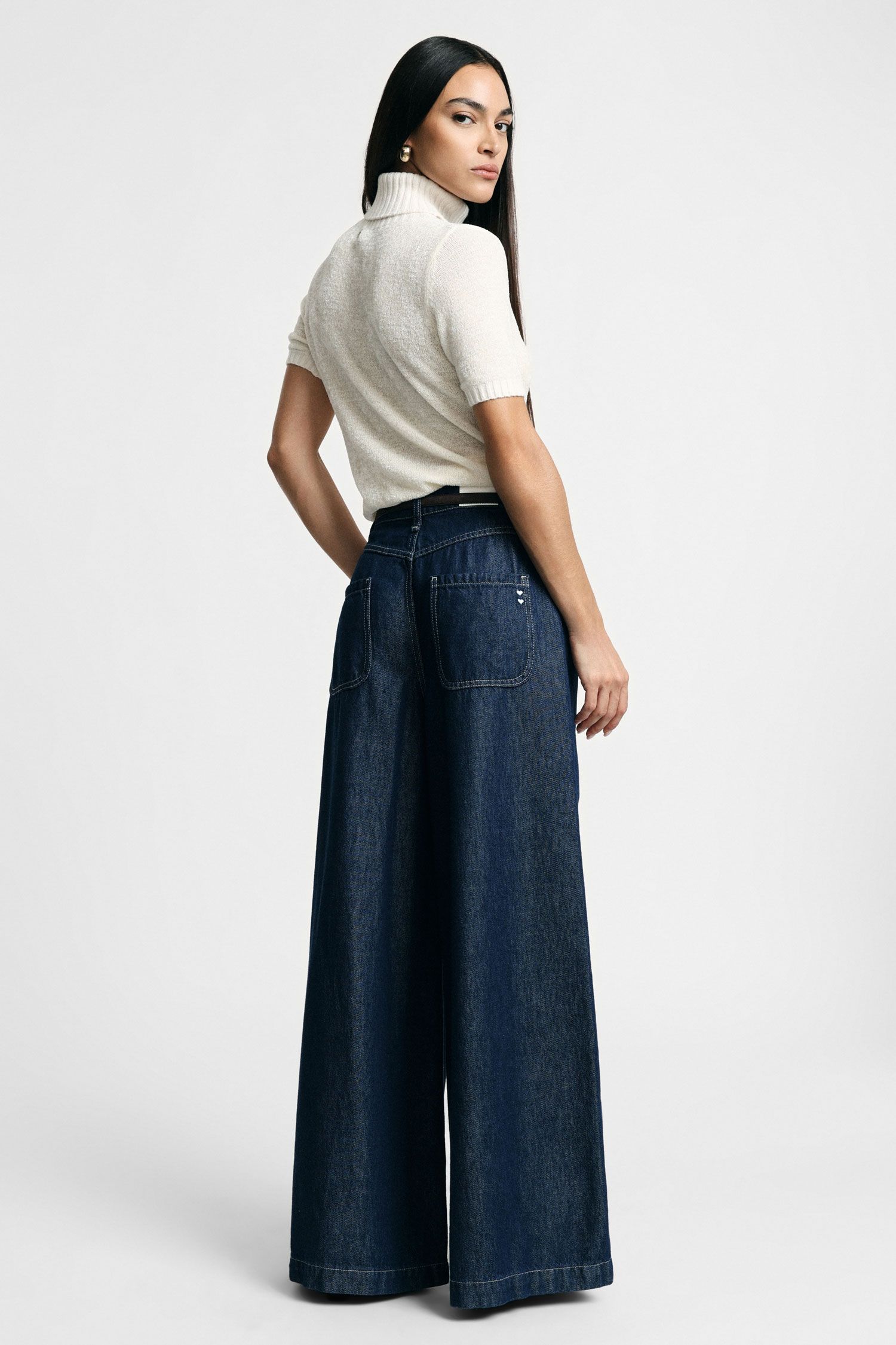 Wide Flare Jeans - Image 3